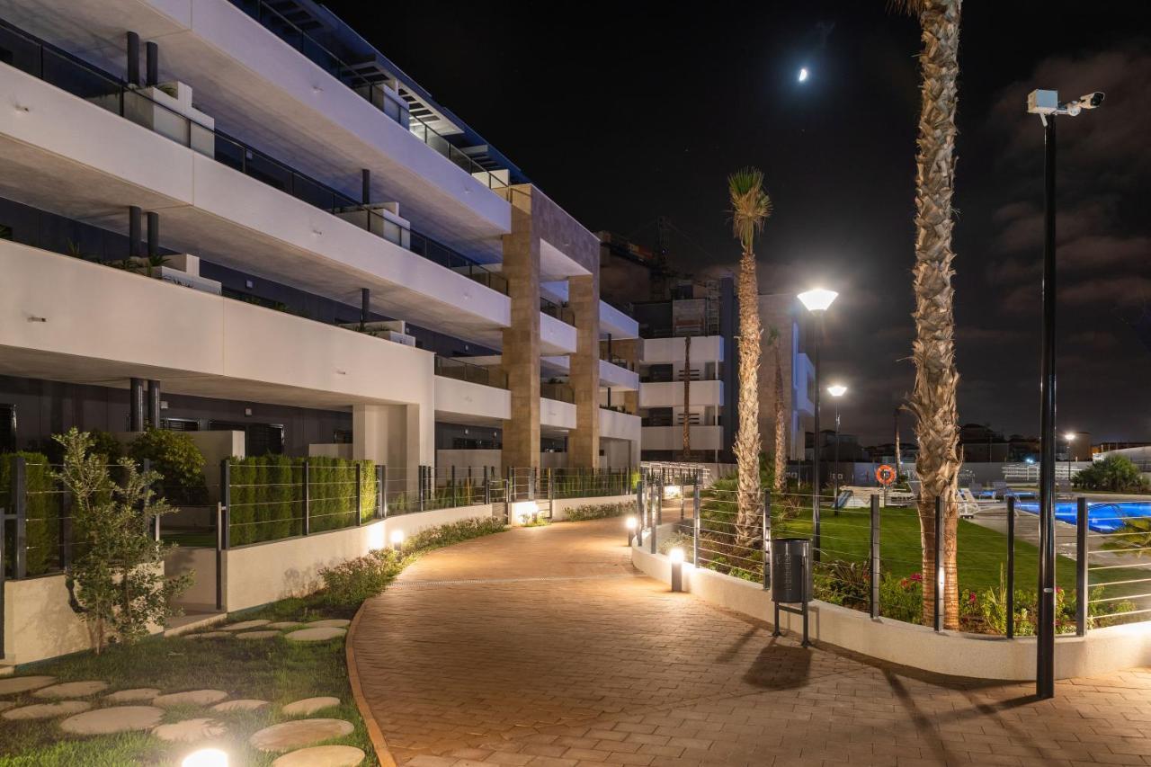 Flamenca Village By Mar Holidays Orihuela Extérieur photo